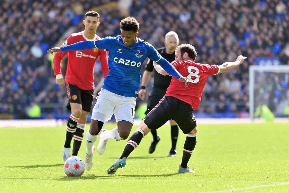 Soi kèo Everton vs Manchester United